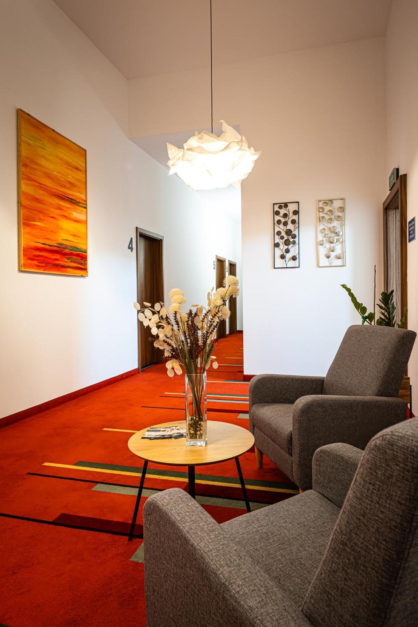 בורקובו Hotel I Restauracja Czarny Kos מראה חיצוני תמונה
