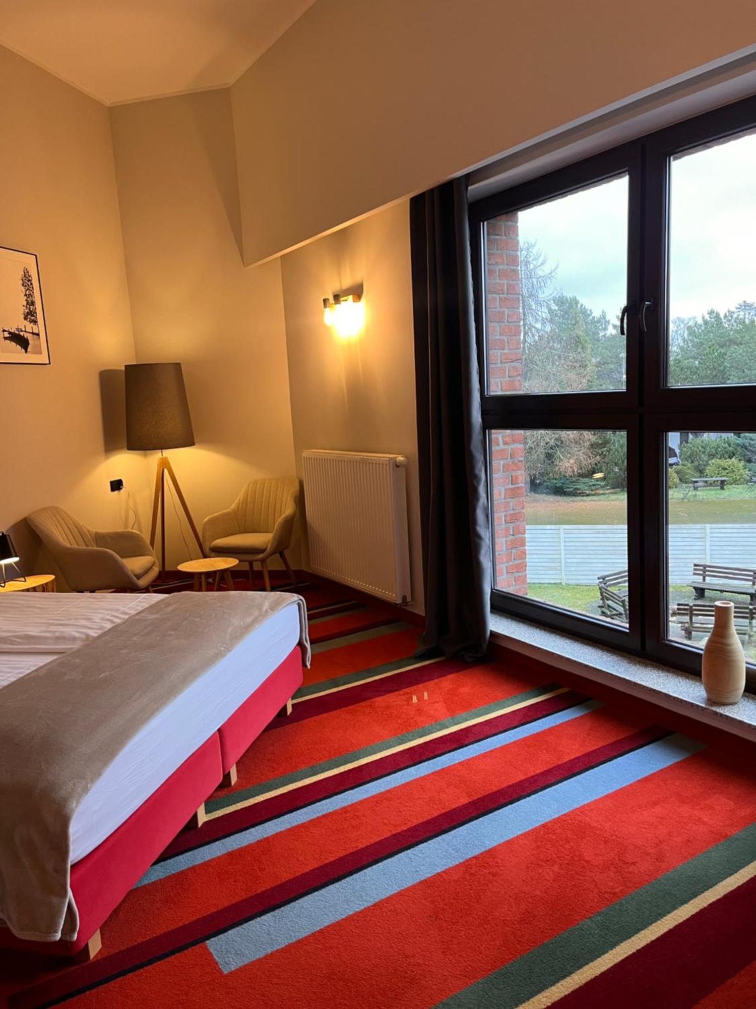 בורקובו Hotel I Restauracja Czarny Kos מראה חיצוני תמונה