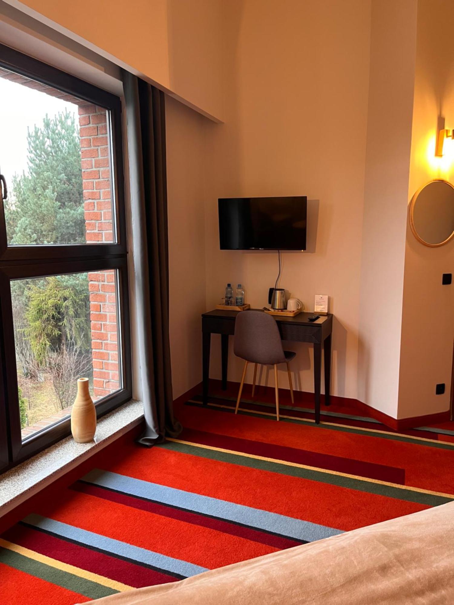 בורקובו Hotel I Restauracja Czarny Kos מראה חיצוני תמונה